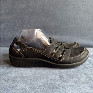 Clarks Womens Black Sillian Stork Fisherman Sandal SZ 10w Slip On Cushion Casual